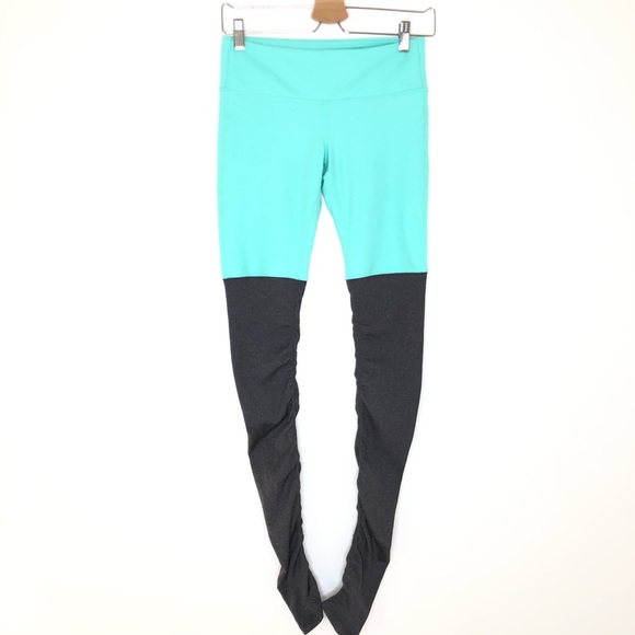 ALO YOGA GODDESS LEGGING | AGAVE/STORMY HEATHER S - Picture 5 of 11